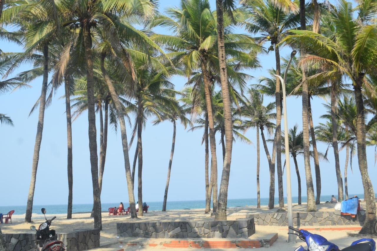 Cua Dai Beach Hotel View Beach & River An Luong Exteriör bild